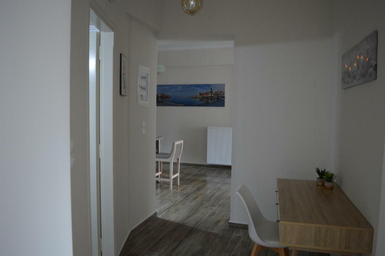 Botonis Bright Spacious Apartment La Canea Esterno foto
