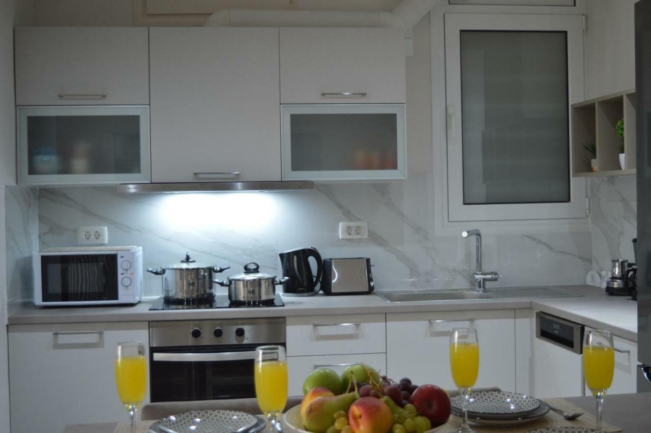 Botonis Bright Spacious Apartment La Canea Esterno foto