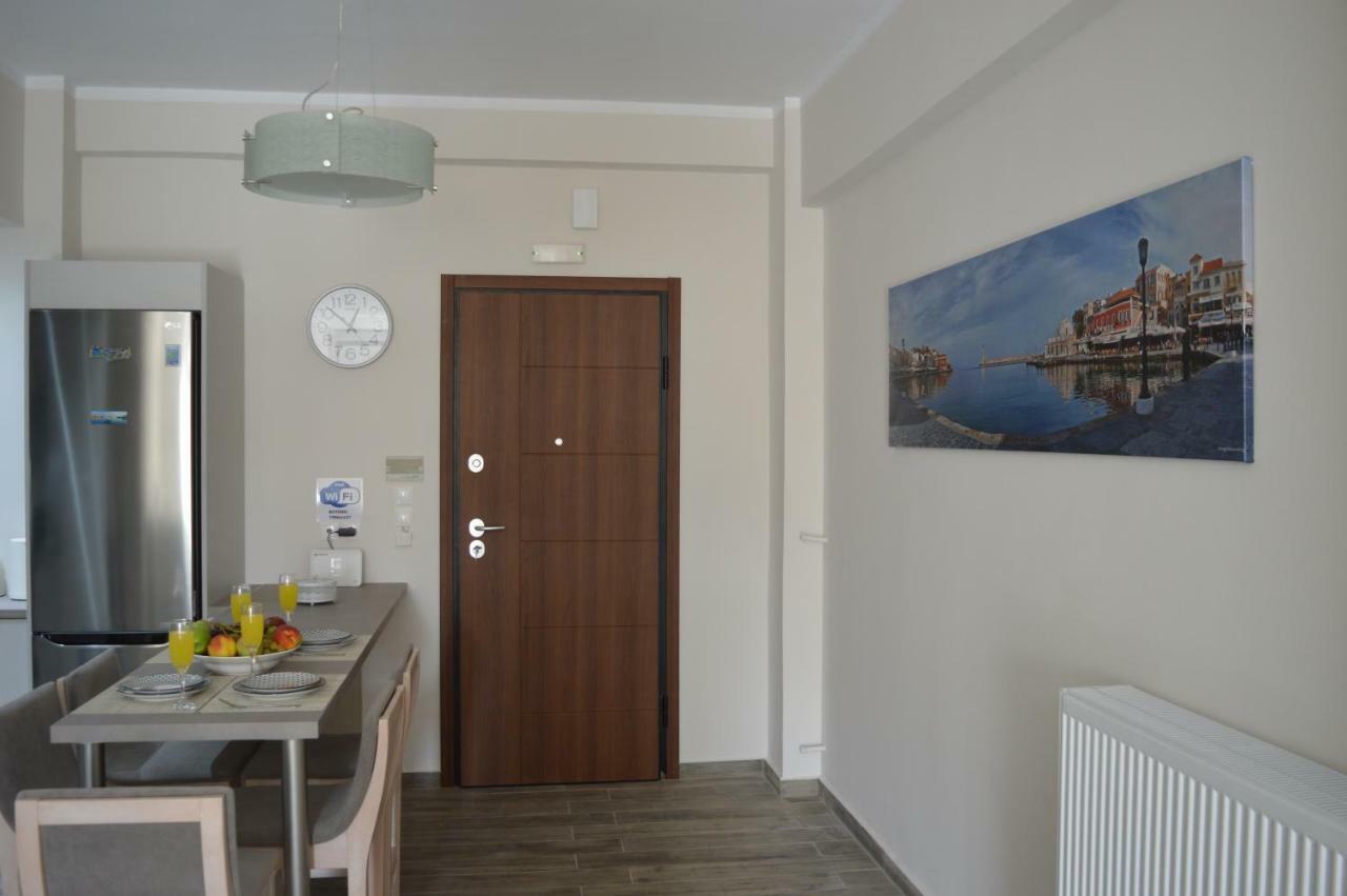 Botonis Bright Spacious Apartment La Canea Esterno foto